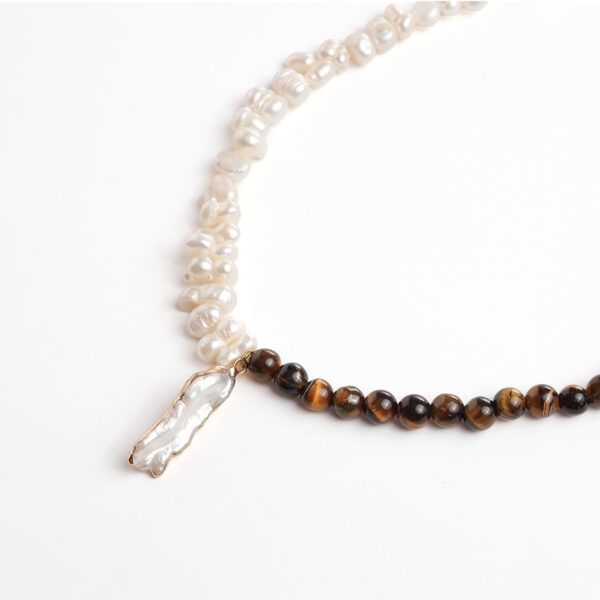 Leo Necklace4